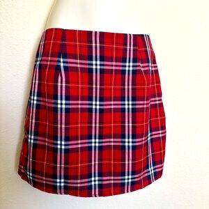 ZAFUL  plaid mini shirt. Lined. Side zipper closure. Preloved medium.